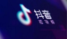 抖音爆料马小飞视频,马小飞最新视频引发热议，精彩瞬间盘点