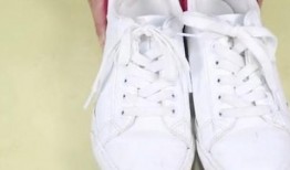 近期新鞋爆料视频播放下载,下载量飙升，潮流趋势一触即发